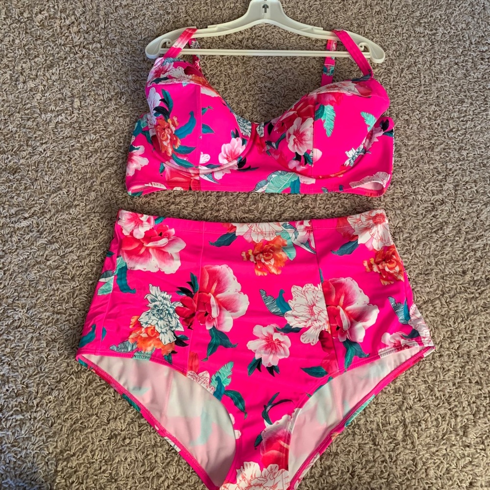 Torrid Bathing Suit  👙 Set.